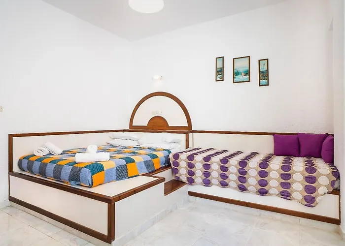 Panorama Tilos B Tatil Evi *